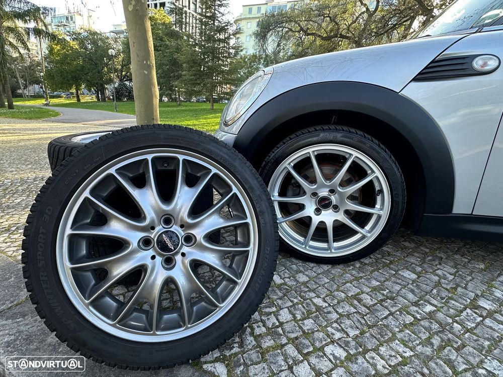MINI 3 Portas Cooper D - 42