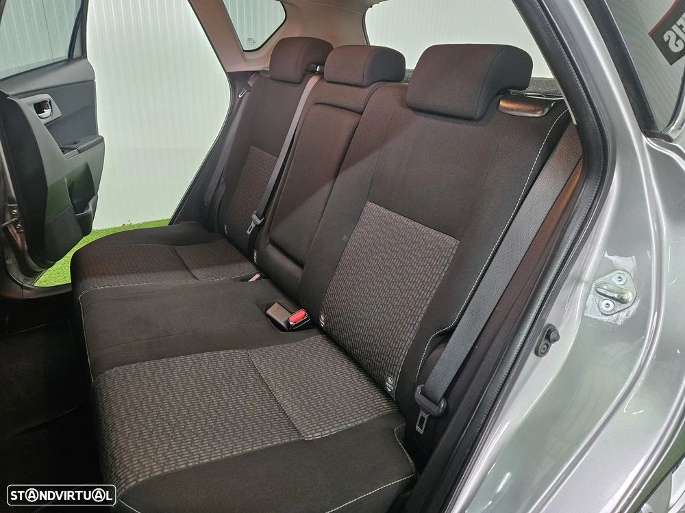 Toyota Auris 1.4 D-4D Edition-S - 22