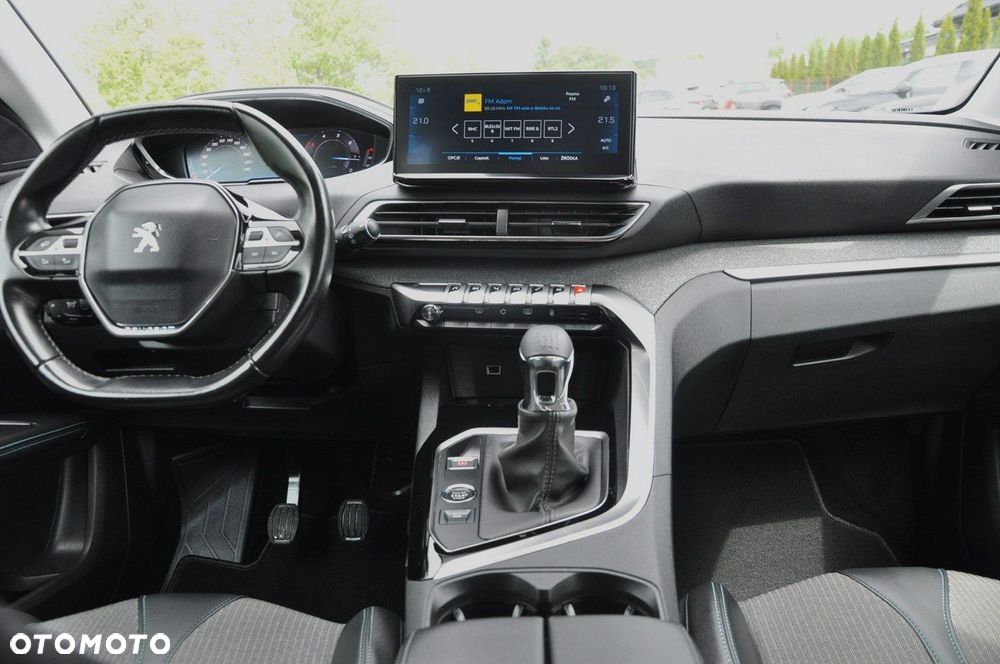 Peugeot 5008 1.5 BlueHDi Allure S&S - 20