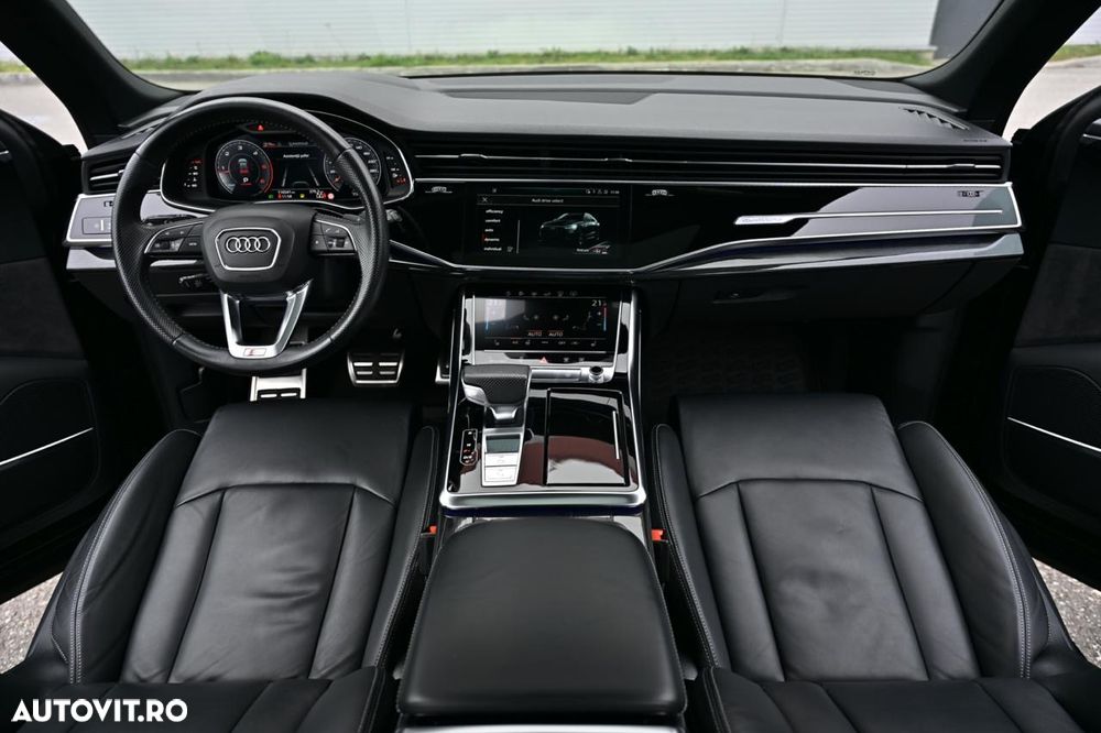 Audi Q8 - 11