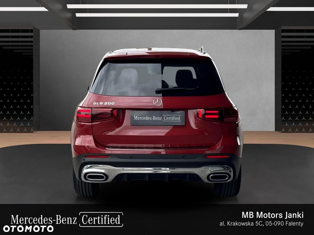 Mercedes-Benz GLB - 5
