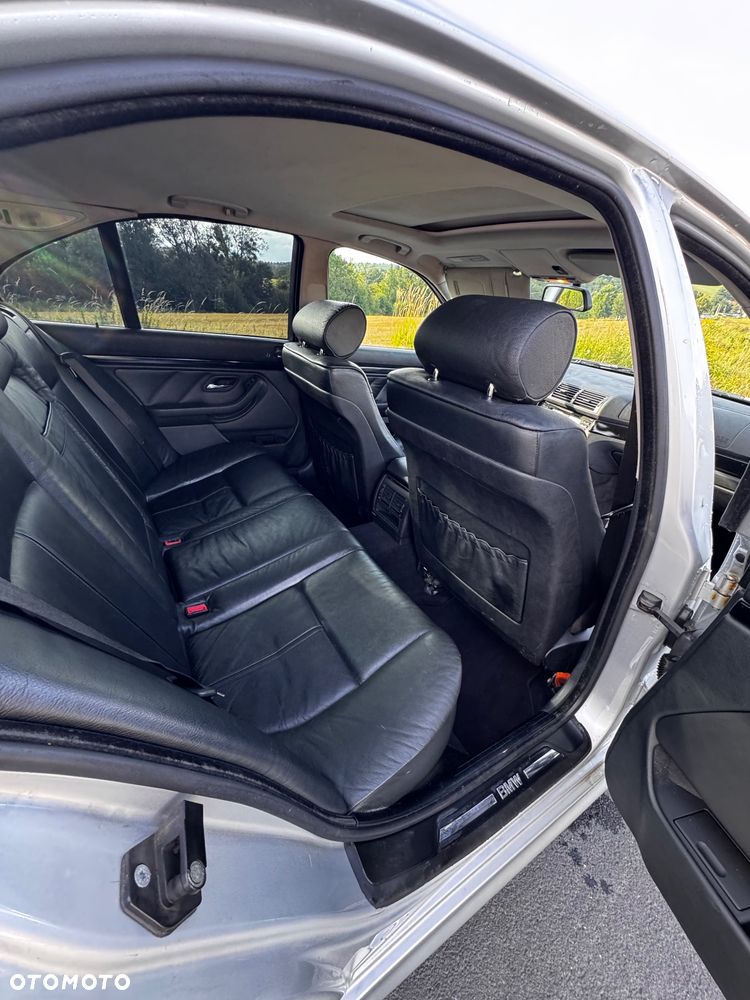 BMW Seria 5 - 8
