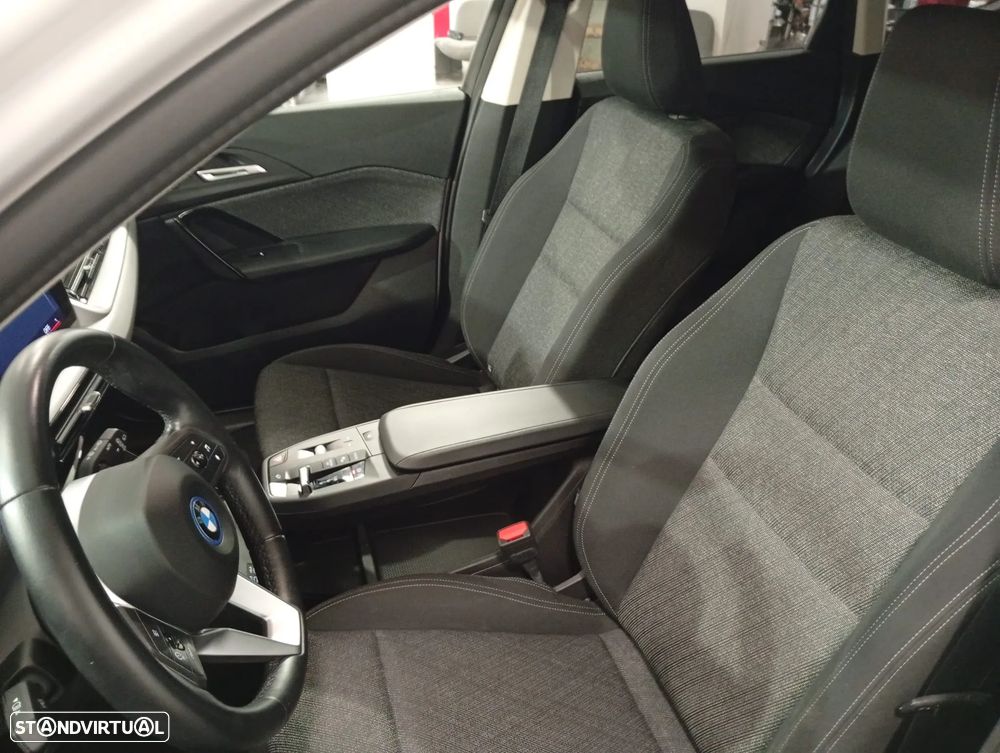 BMW X1 xDrive25e xLine - 29