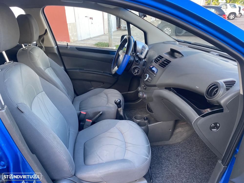 Chevrolet Spark 1.0 LS - 17