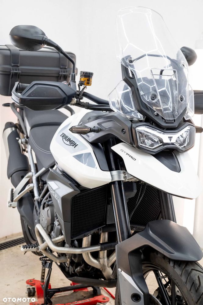 Triumph Tiger - 11
