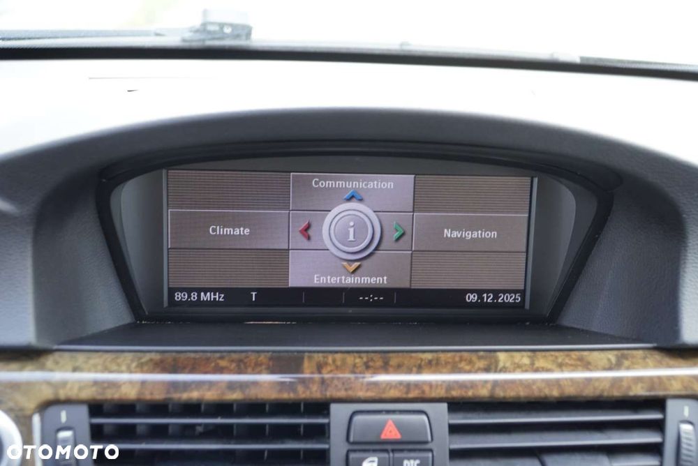 BMW Seria 3 320d DPF Edition Fleet Sport - 18