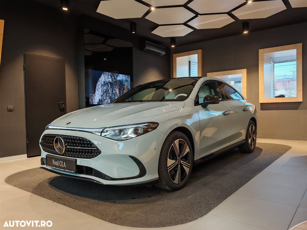 Mercedes-Benz CLA 200 4MATIC Coupe - 4