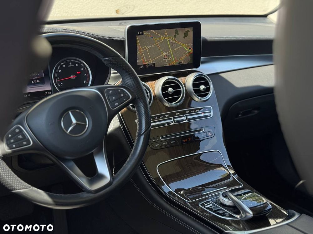Mercedes-Benz GLC - 12