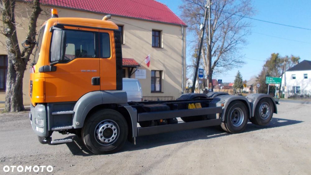 MAN TGS BECZKA ASENIZACJA, KRÓTKI ROZSTAW 410cm, EURO-5, 3-y OSIOWY, OŚ SKRĘTNA, 6x2 - 19