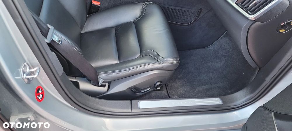 Volvo V90 D4 Geartronic Inscription - 30