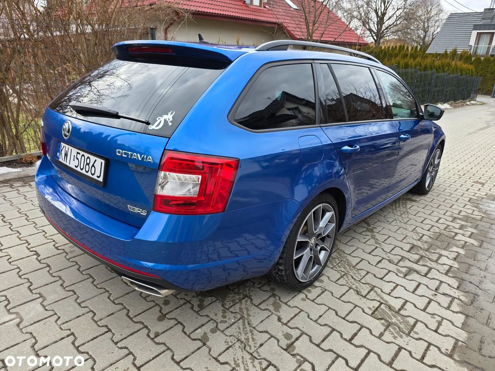 Skoda Octavia 2.0 TDI DSG RS - 12