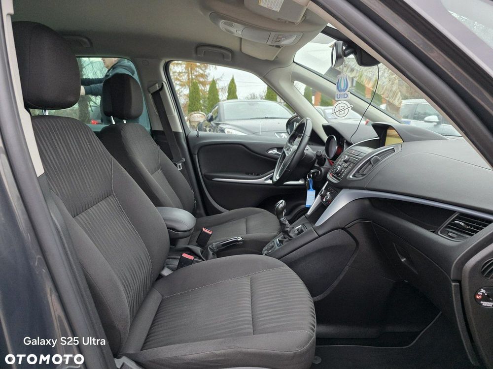 Opel Zafira 1.4 T Cosmo - 27
