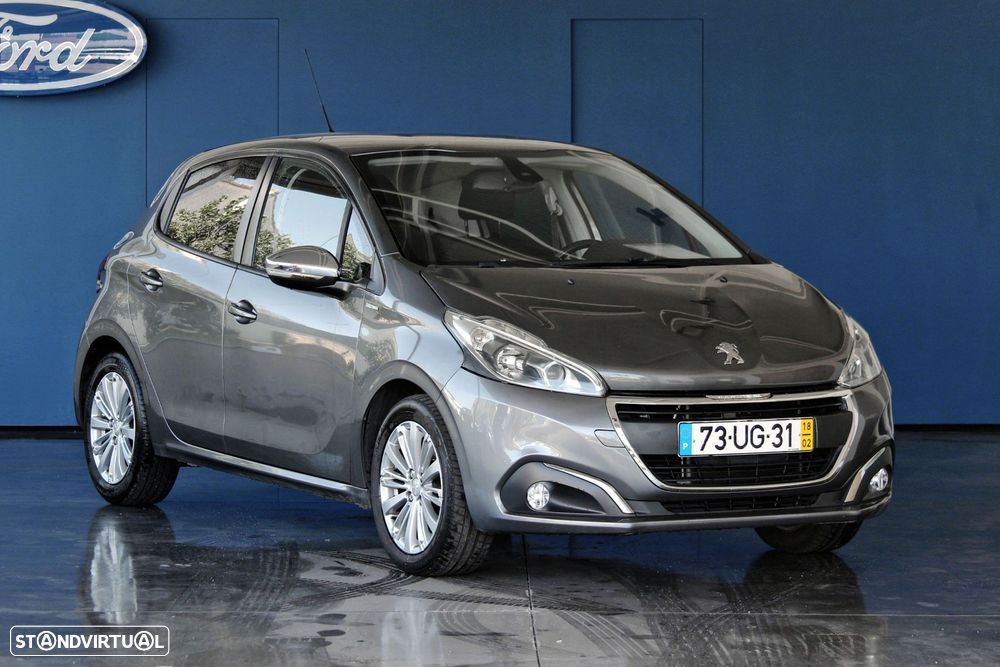 Peugeot 208 1.2 PureTech Style - 1