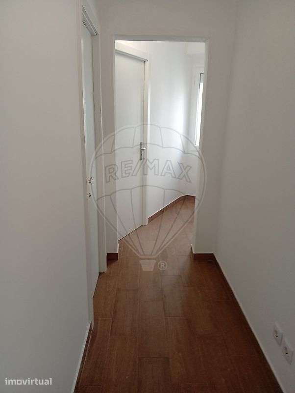 Moradia T3 para arrendamento - Grande imagem: 2/9