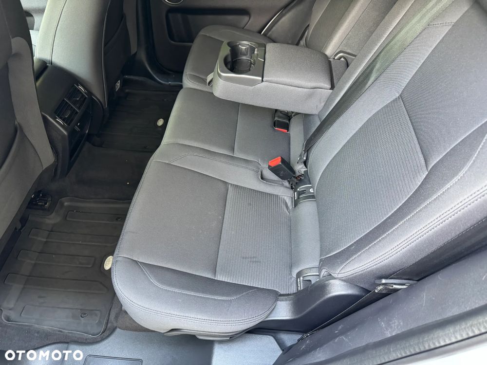 Land Rover Discovery Sport - 17