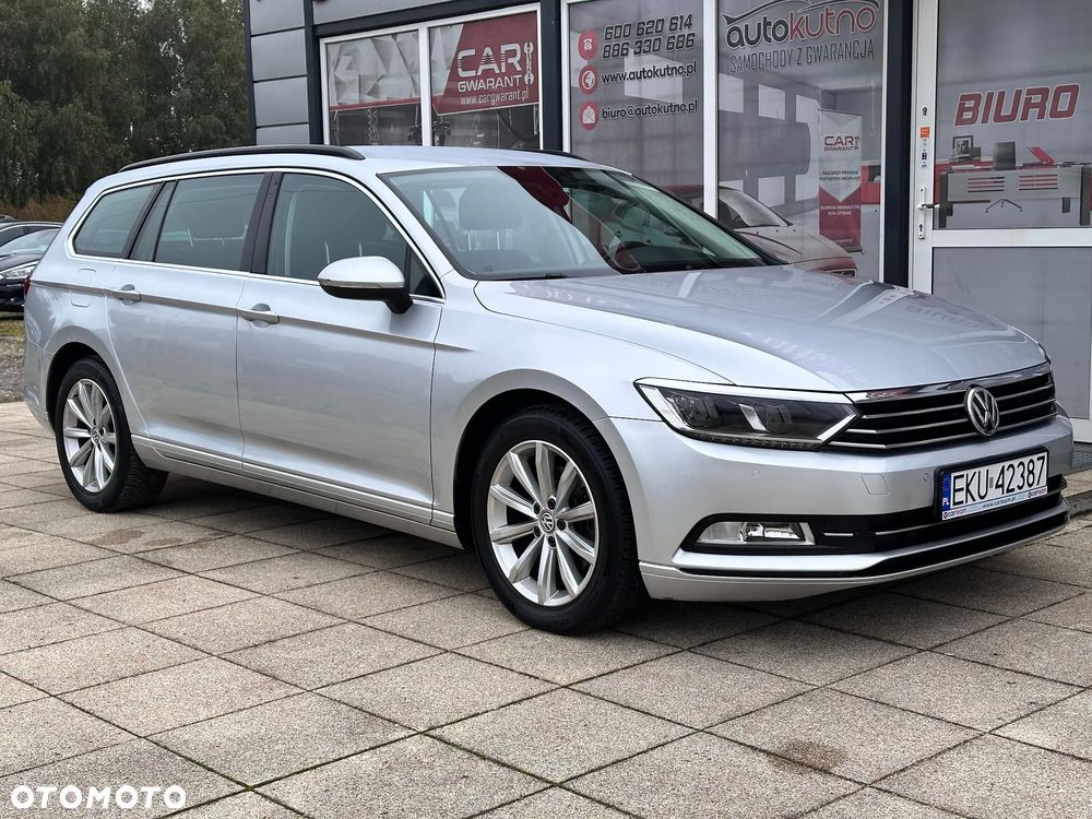 Volkswagen Passat - 14
