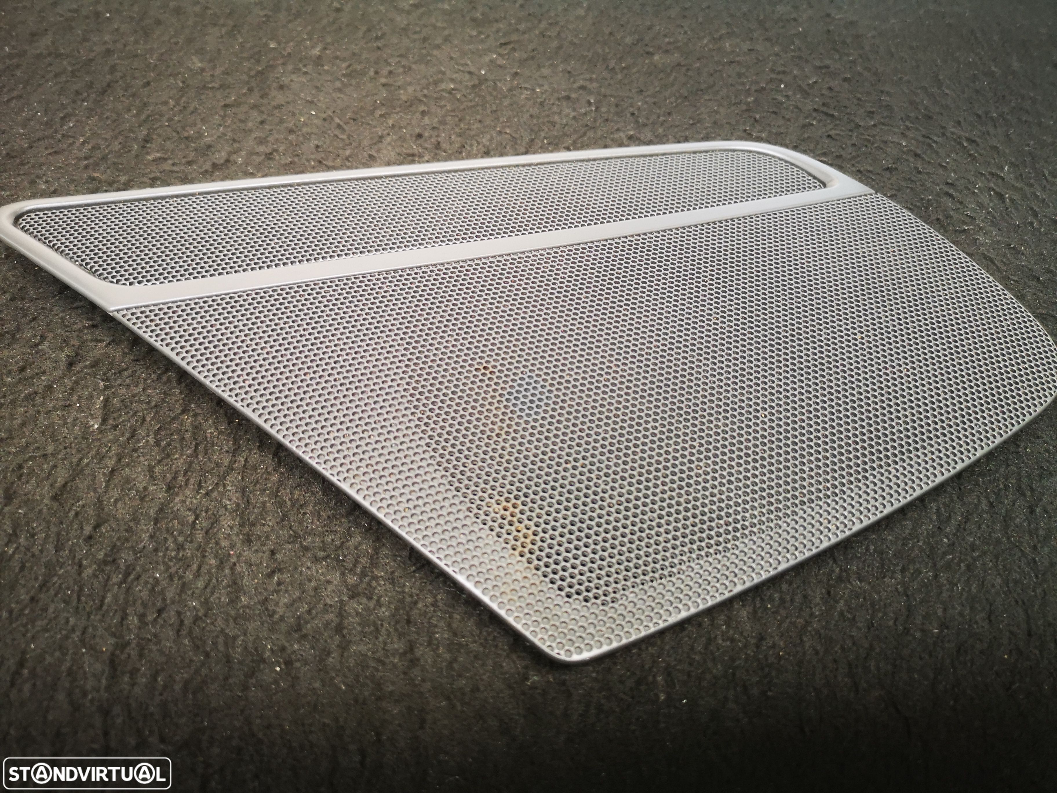 Tampa  coluna de som porta frente direita originais Audi A4 A5 B8 2008-2014 - 1