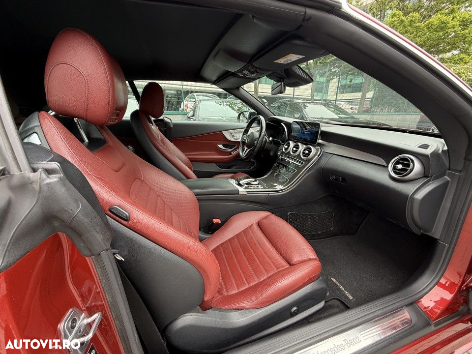 Mercedes-Benz C 220 d Cabrio 4MATIC Aut. - 24