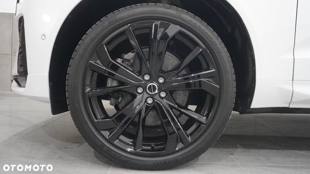 Volvo XC 60 B5 B AWD Ultra Black Edition - 10