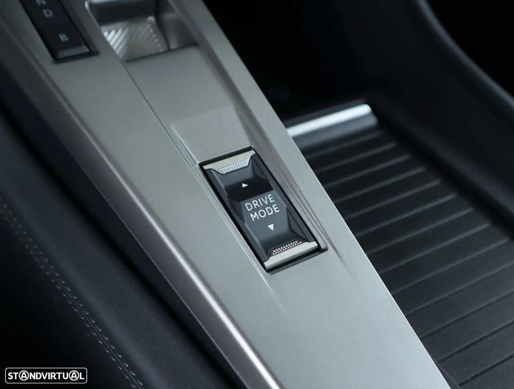 Peugeot e-308 156 Allure - 43