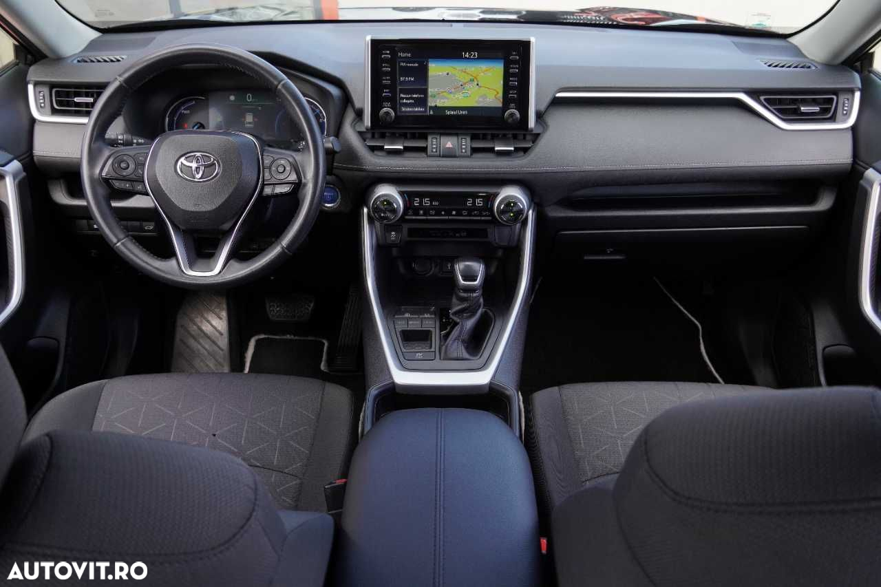 Toyota RAV4 - 13