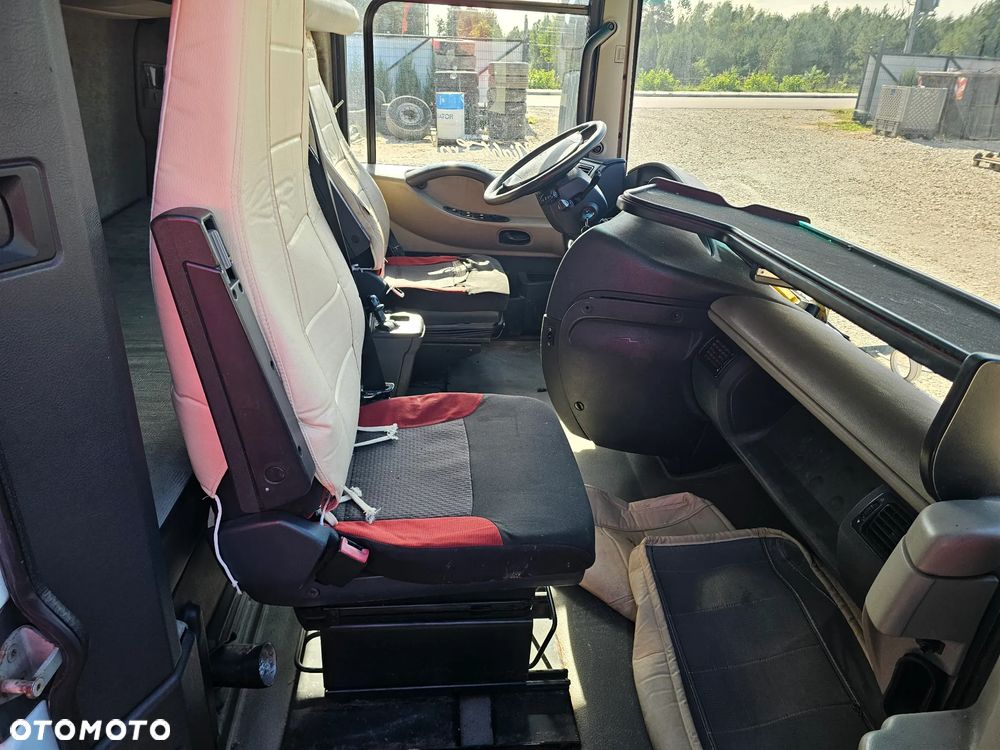 KABINA kompletna RENAULT MAGNUM DXI 480 LIFT VEGA AUTOMAT - 8