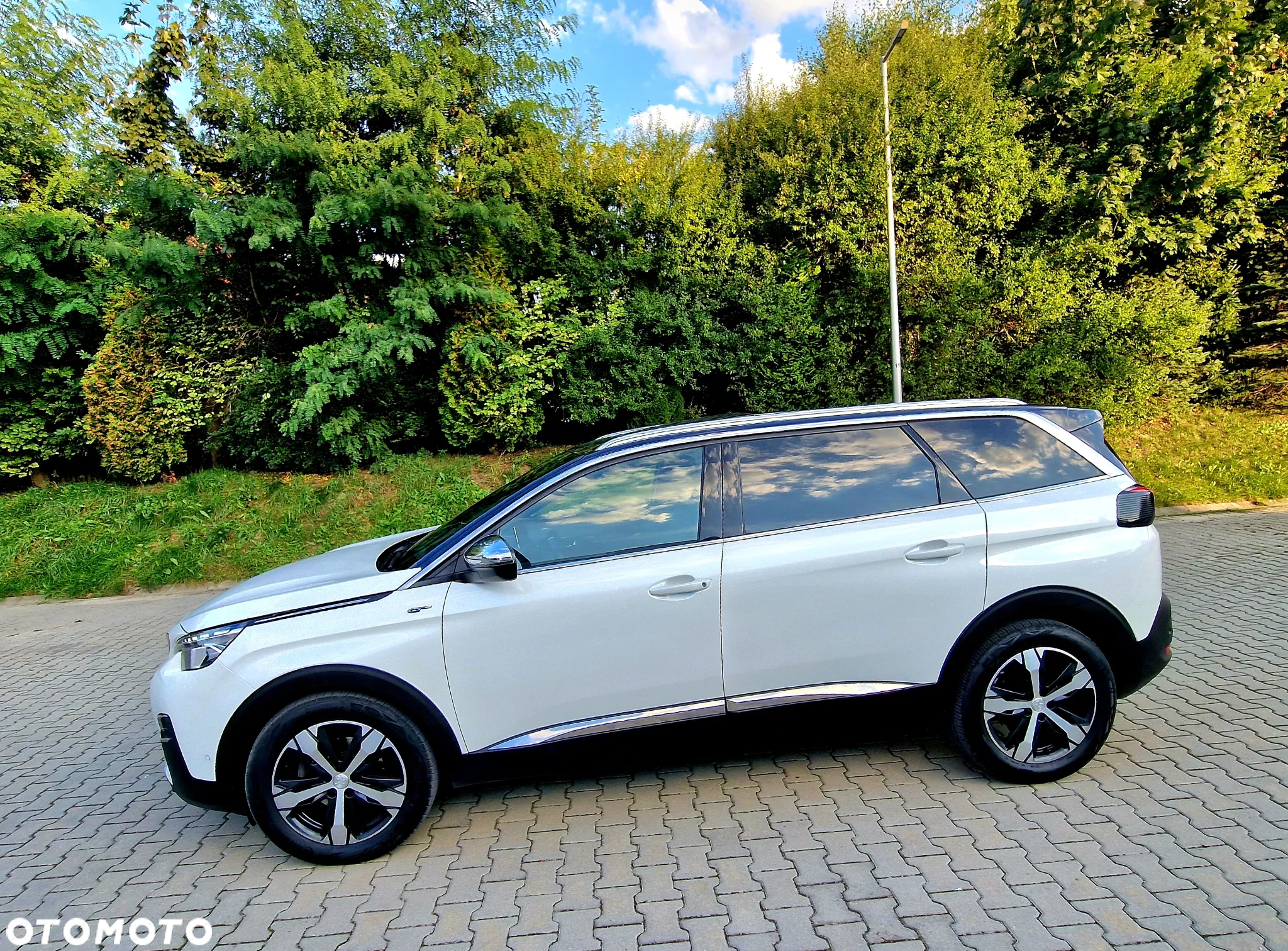 Peugeot 5008 2.0 BlueHDi GT S&S EAT8 - 3