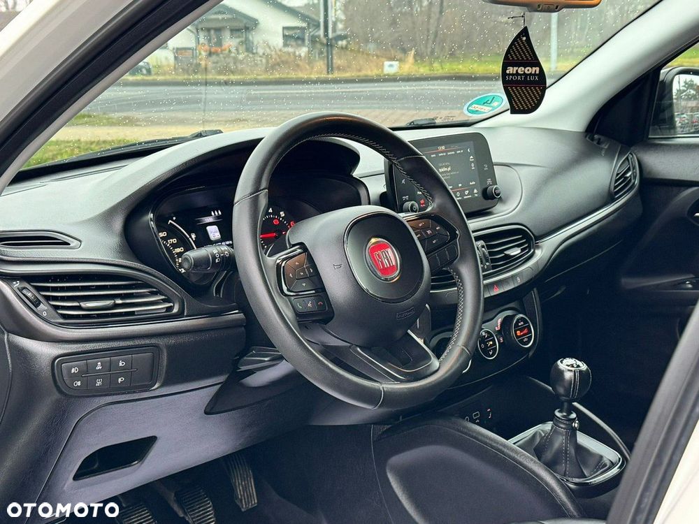 Fiat Tipo 1.4 T-Jet 16v S-Design - 22