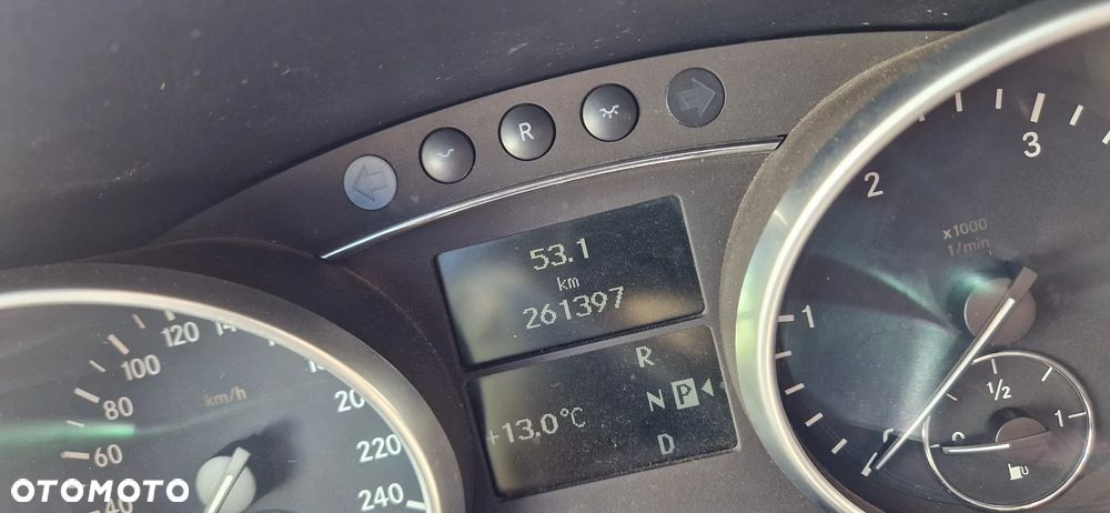 Mercedes-Benz GL 320 CDI - 16