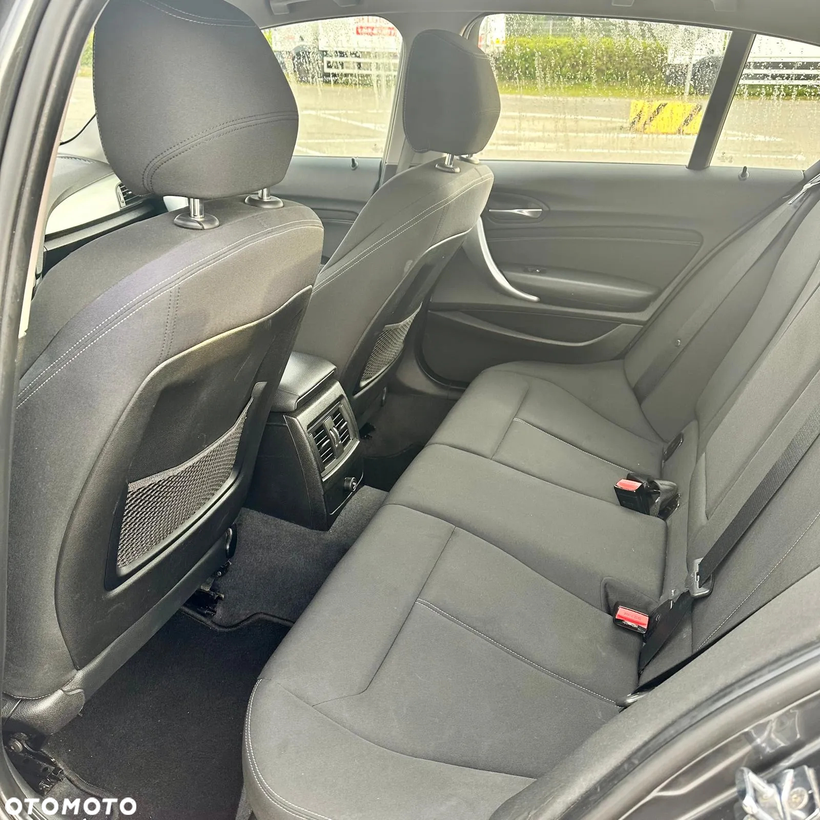 BMW Seria 1 118i Sport Line - 9