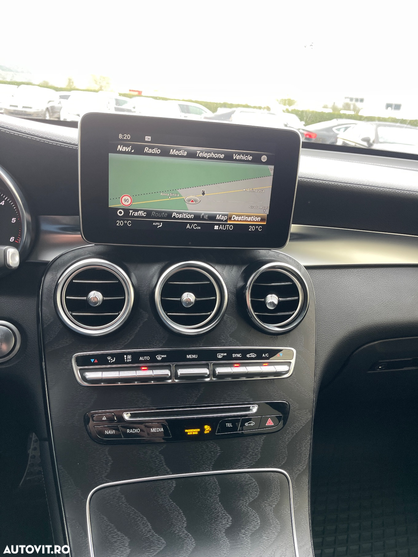 Mercedes-Benz GLC 250 d 4Matic 9G-TRONIC AMG Line - 35