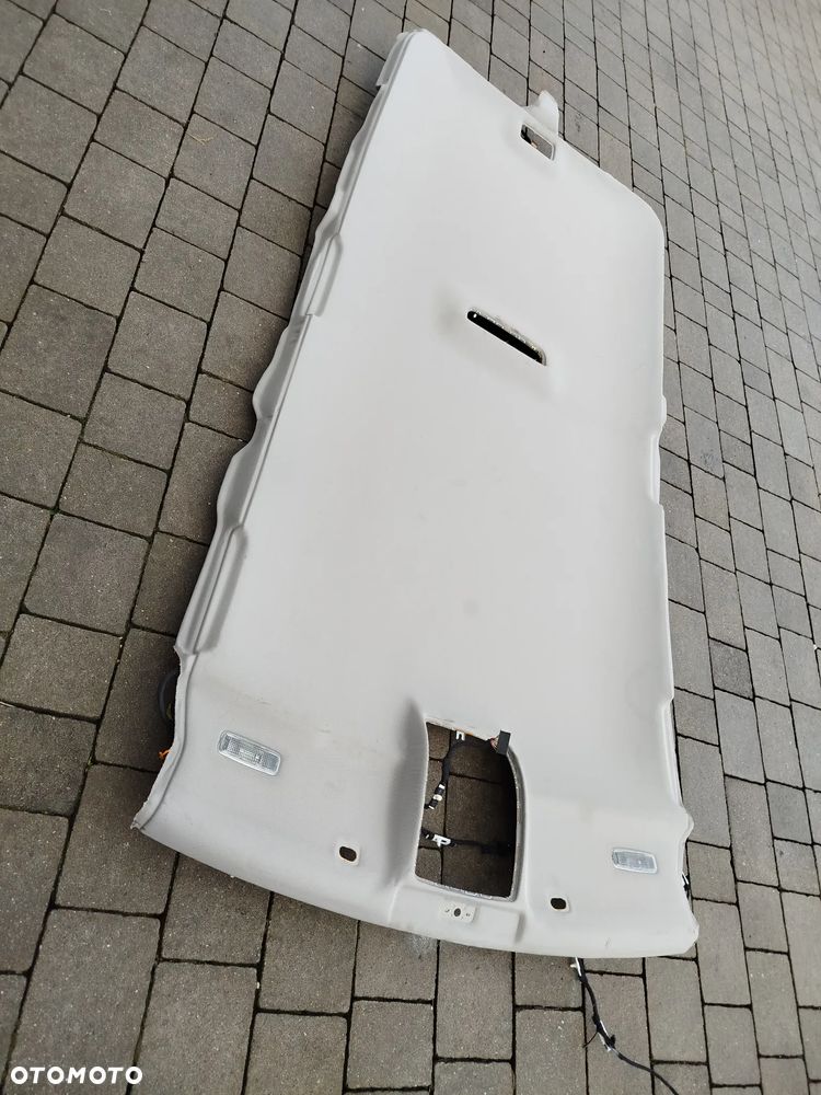 Audi A4 B7 kombi podsufitka S-Line lub Audi A3 8P - 11