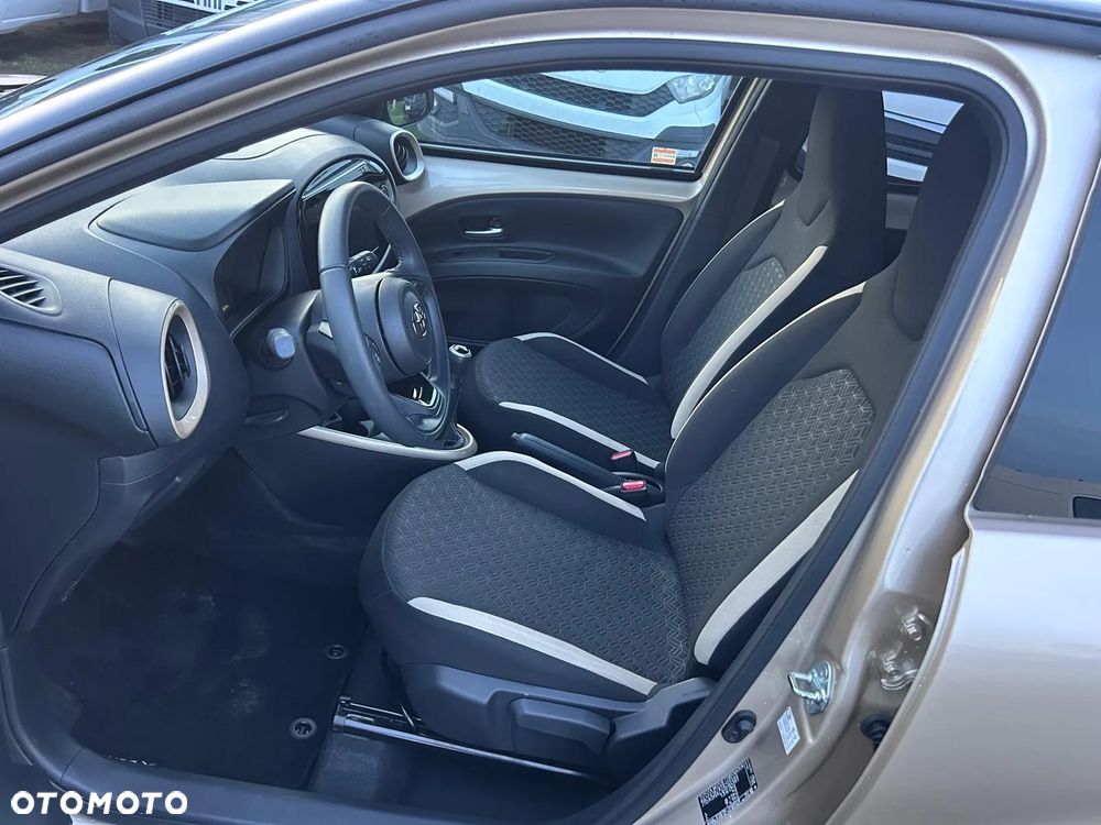 Toyota Aygo X 1.0 VVT-i Comfort - 10