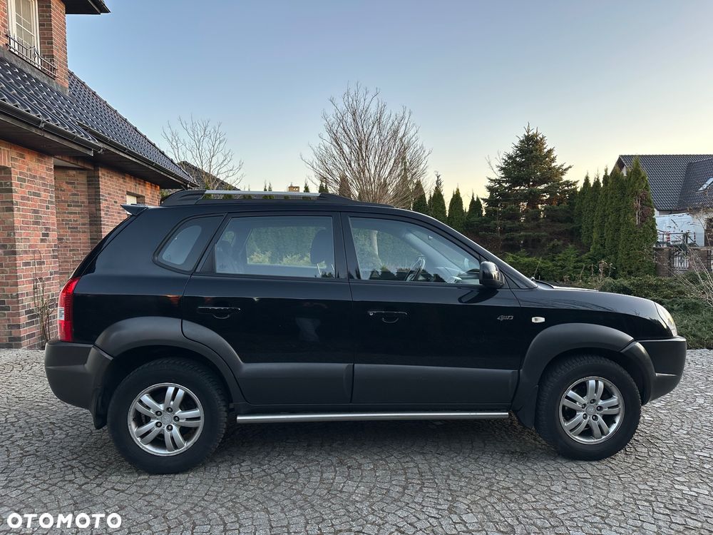 Hyundai Tucson 2.0 Elegance / Premium - 4