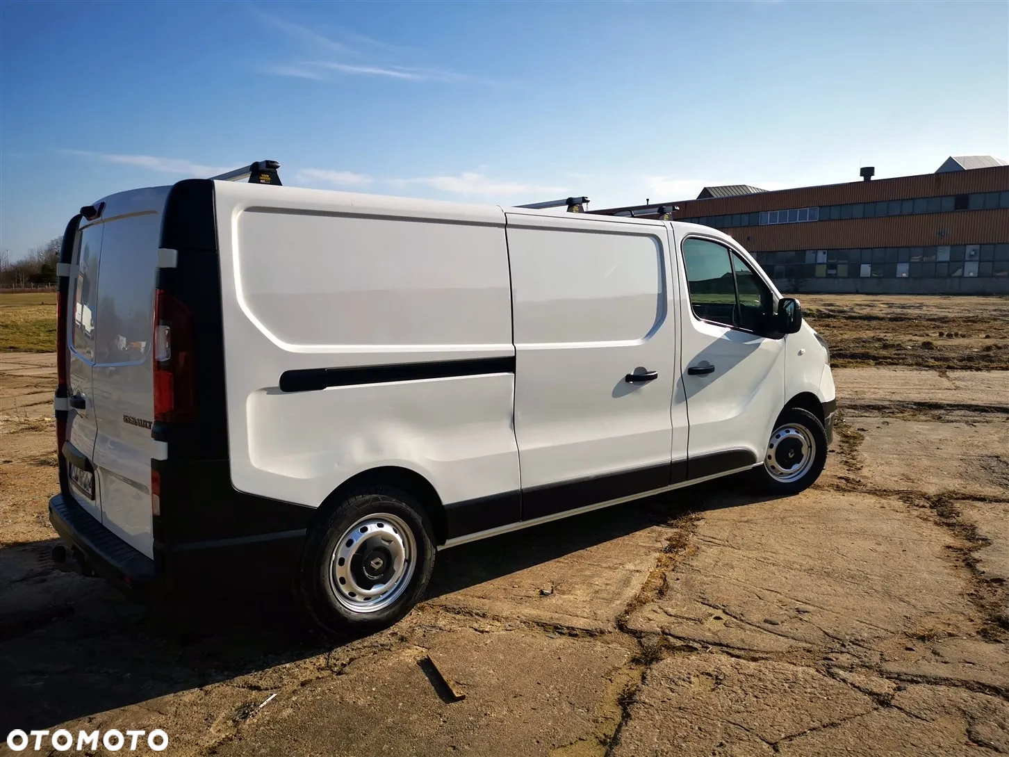 Renault Trafic - 13