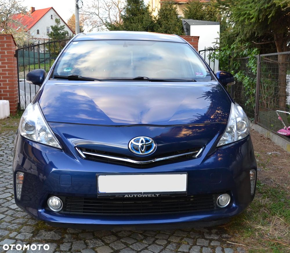Toyota Prius+ (Hybrid) - 5