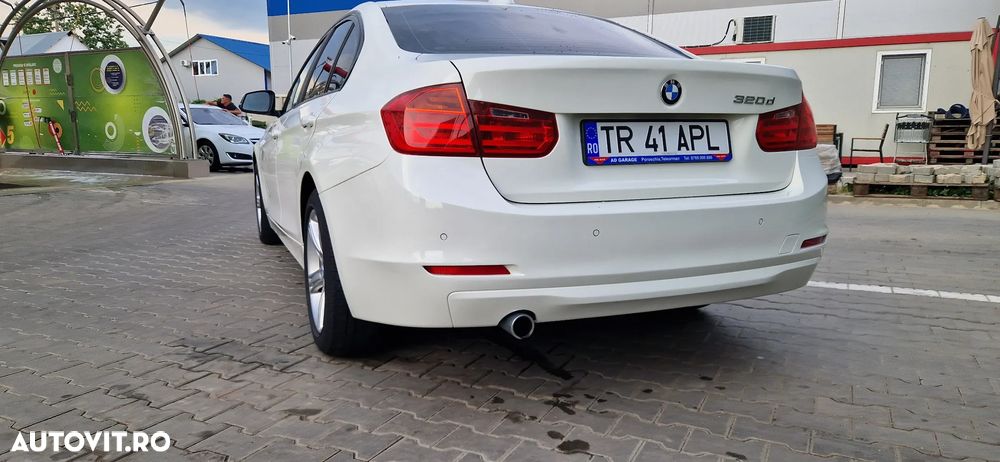 BMW Seria 3 320d DPF Aut. Edition Exclusive - 7