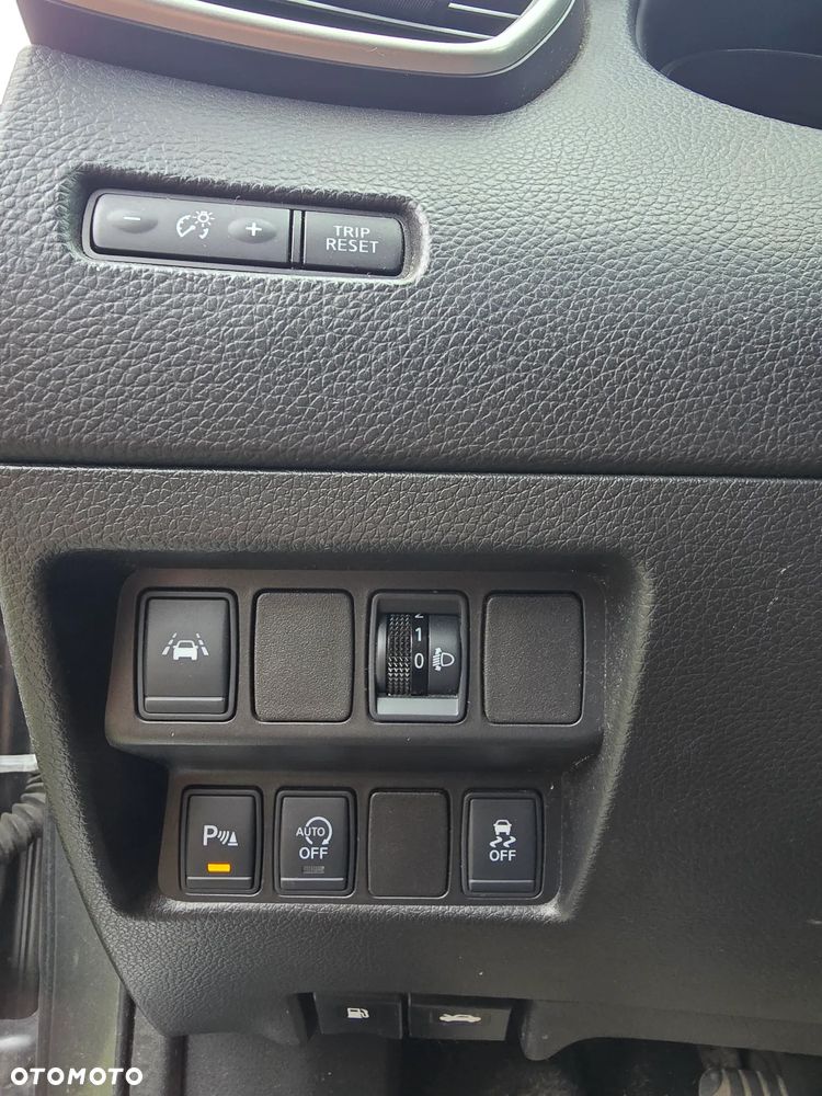Nissan Qashqai - 17
