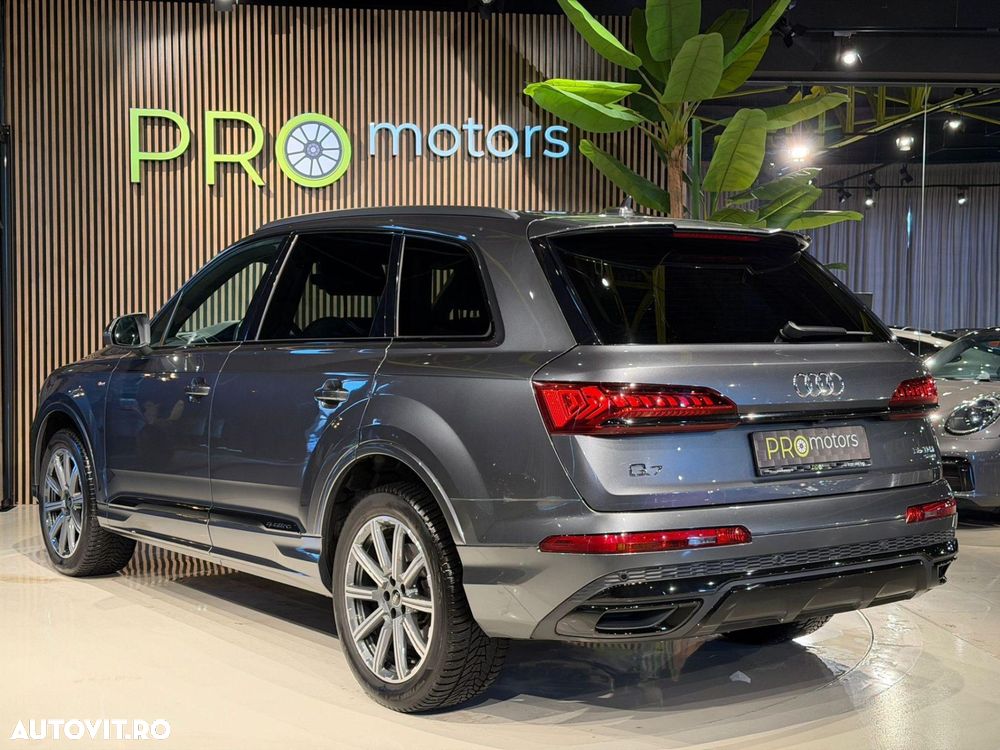 Audi Q7 55 TFSI quattro Tiptronic MHEV S Line - 5