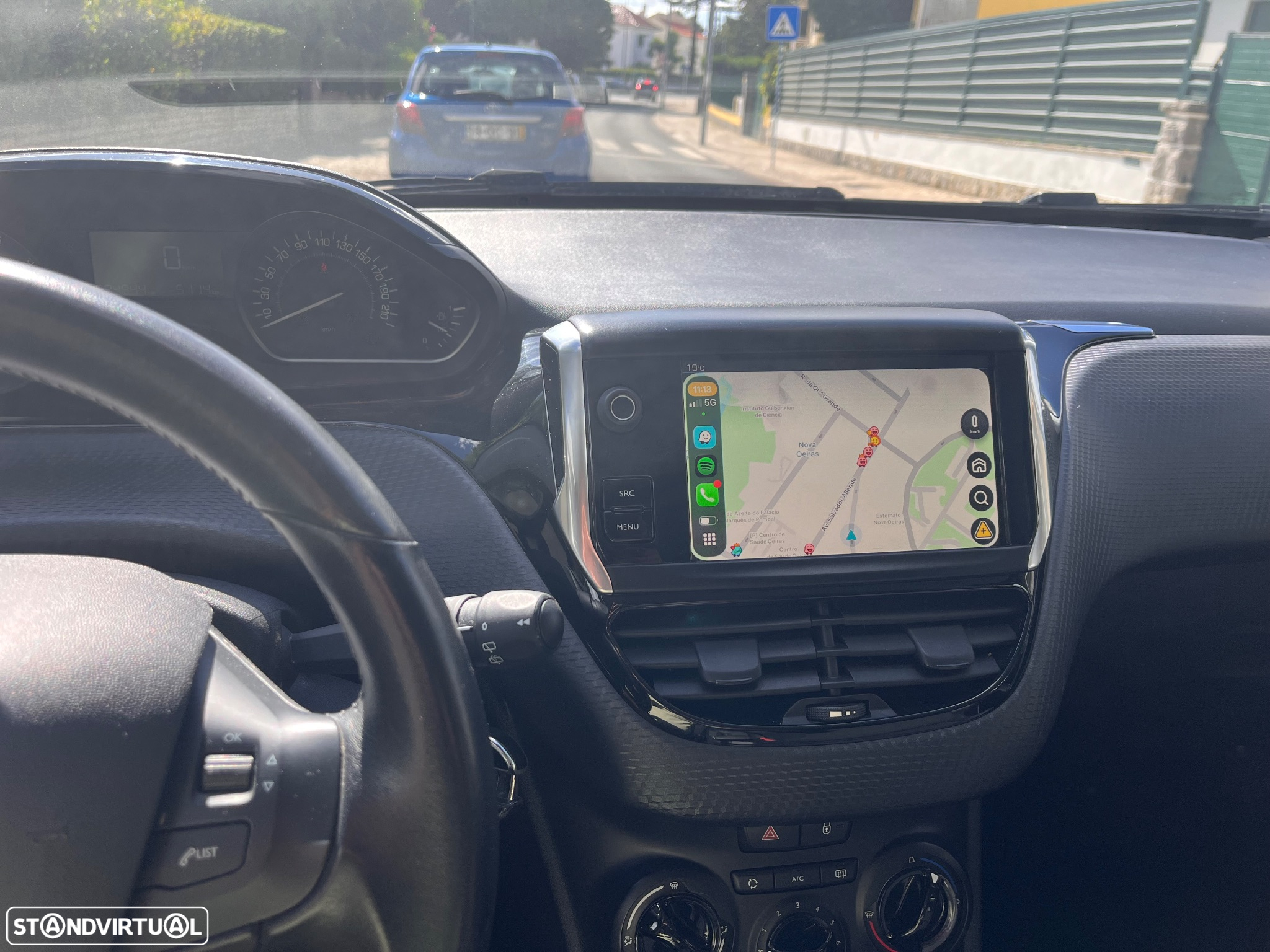 Peugeot 2008 1.2 PureTech Style - 16