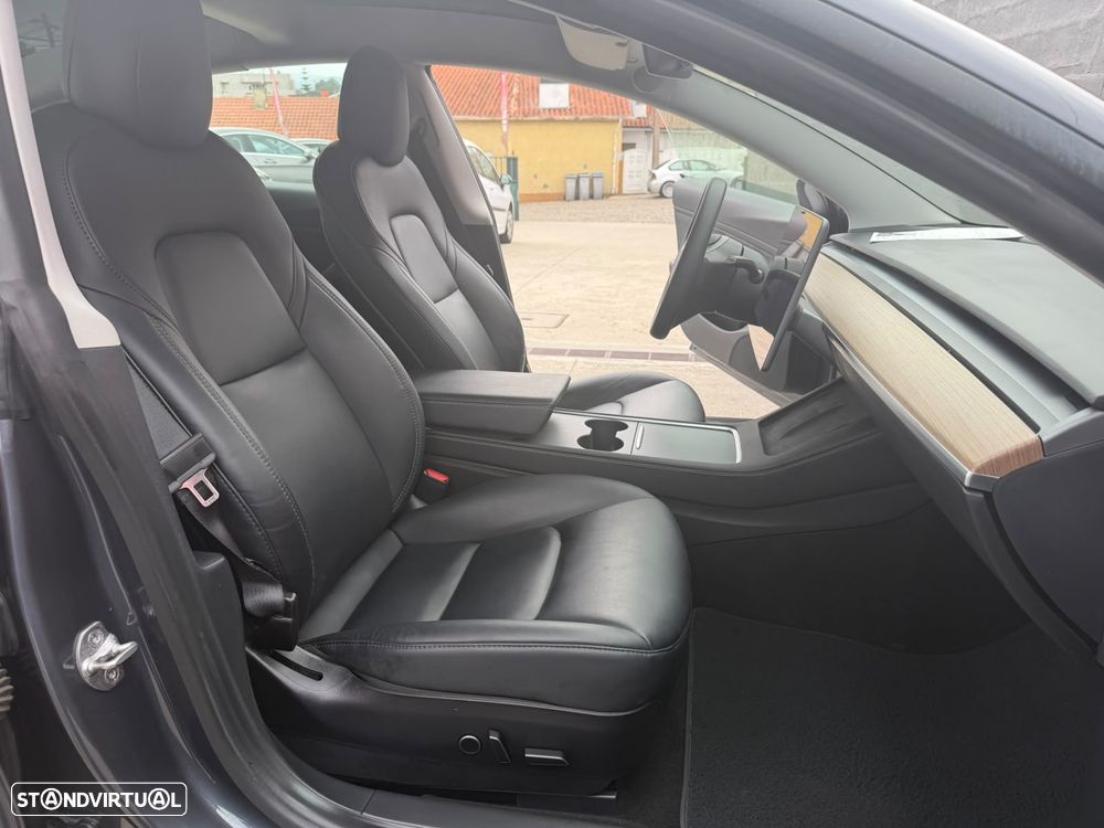 Tesla Model 3 Long Range Tração Integral - 18