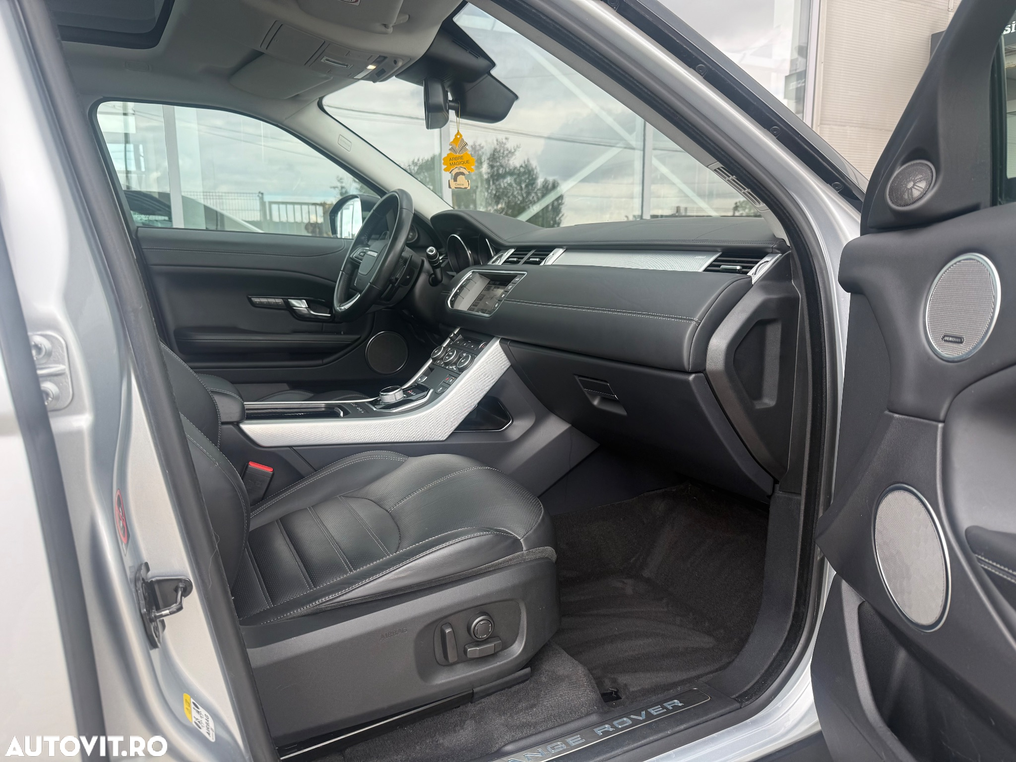 Land Rover Range Rover Evoque 2.0 D150 R-Dynamic HSE - 17