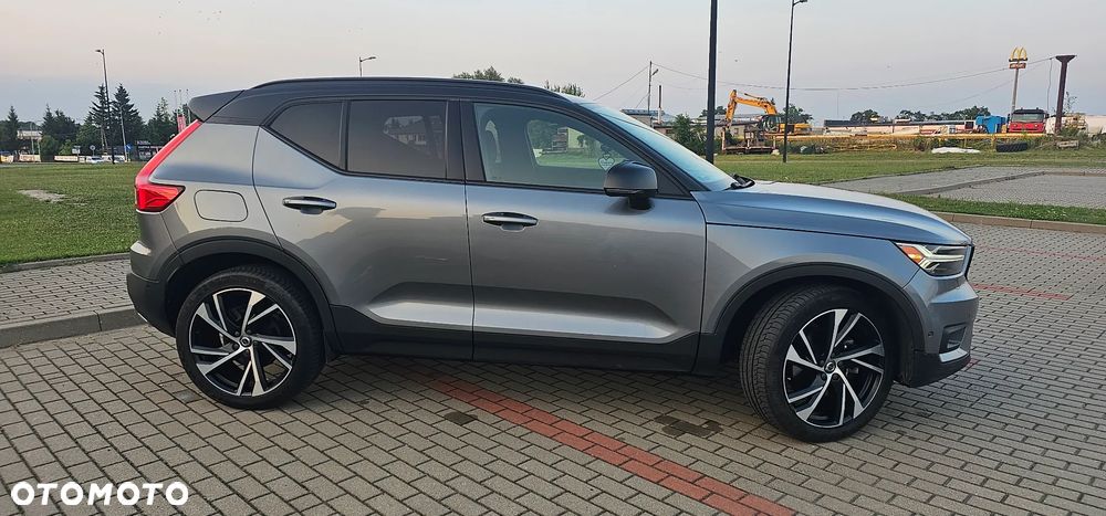 Volvo XC 40 T4 Geartronic Momentum - 12