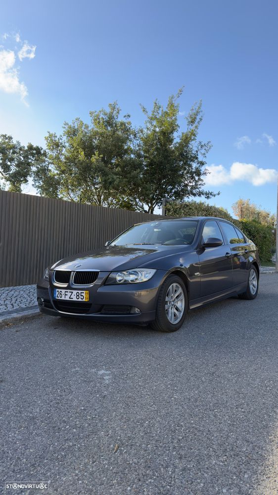 BMW 320 d - 1