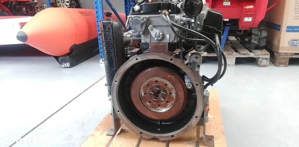 SILNIK LOMBARDINI LDW 1003 27km 1800rpm 7500 netto - 3