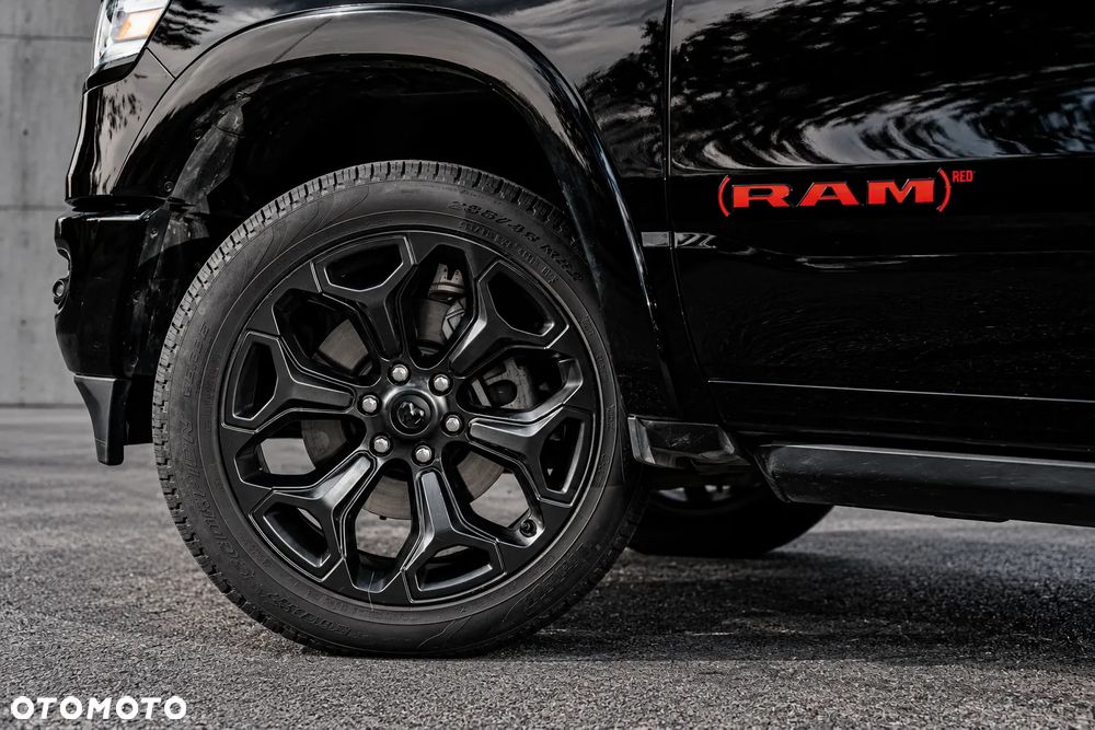 RAM 1500 5.7 eTorque Crew Cab Shortbed Limited Black - 3