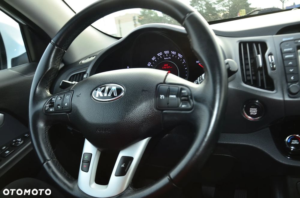 Kia Sportage 2.0 CRDI 4WD Spirit - 23