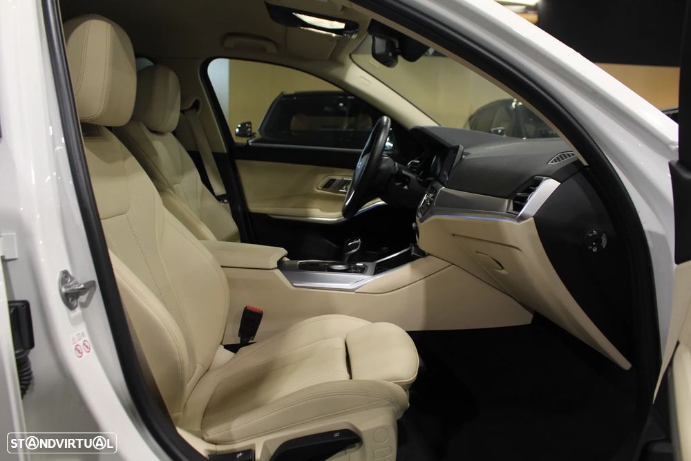 BMW 330 e Line Sport Auto - 16