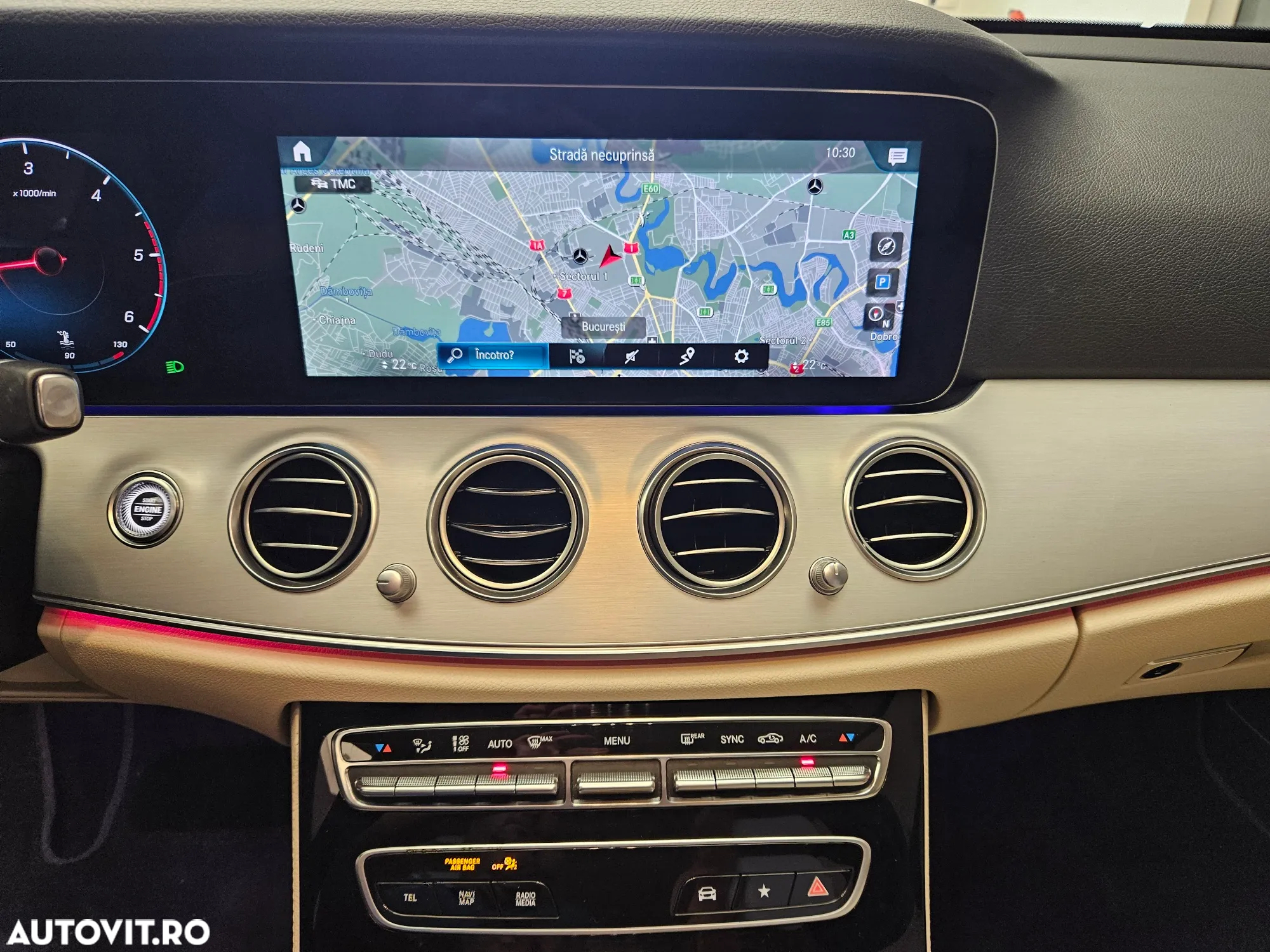 Mercedes-Benz E 220 d 4Matic 9G-TRONIC Avantgarde - 20