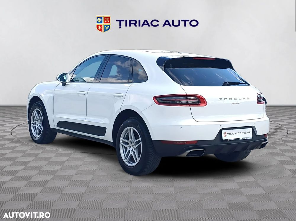 Porsche Macan - 4
